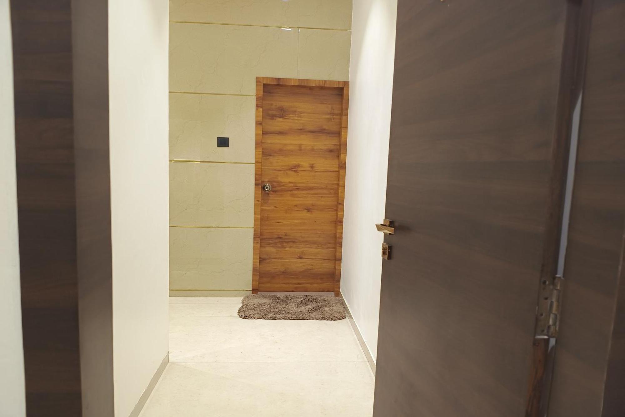 Madhav Residency Hotel & Banquet, Kalyan, Mumbai Extérieur photo